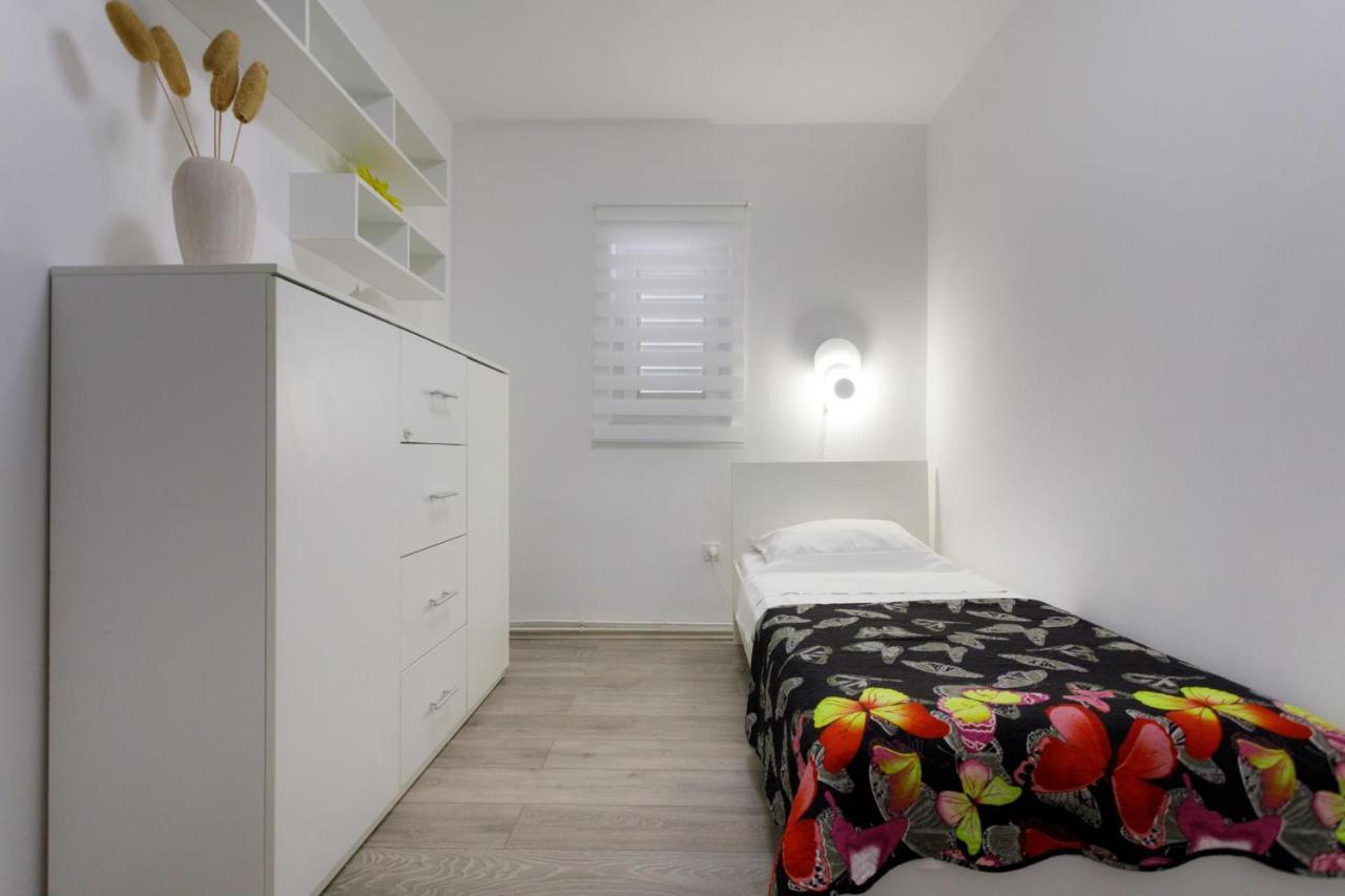 Apartman Laura Krk Town Eksteriør bilde